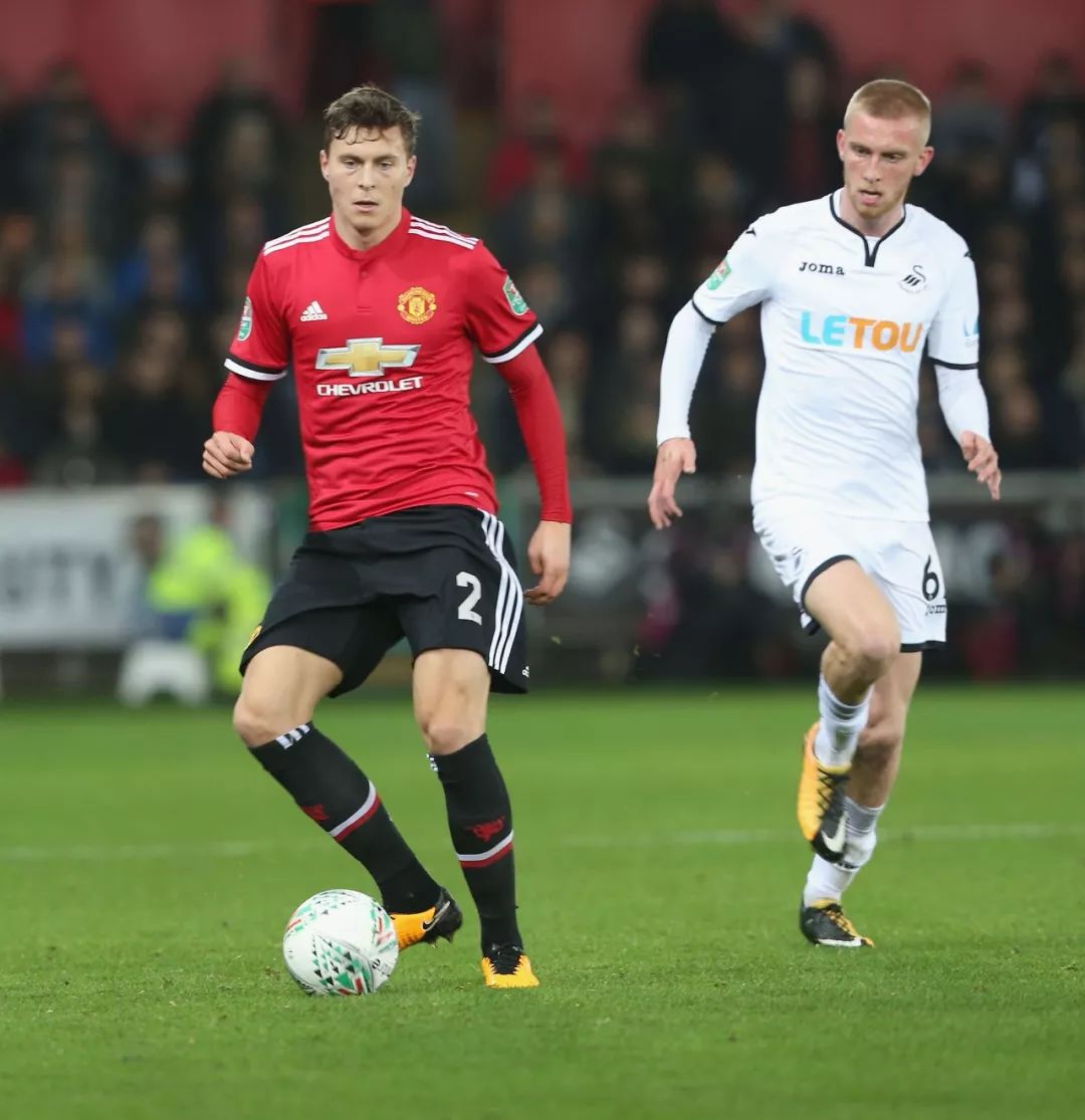 虽然国足暂 虽然国足暂